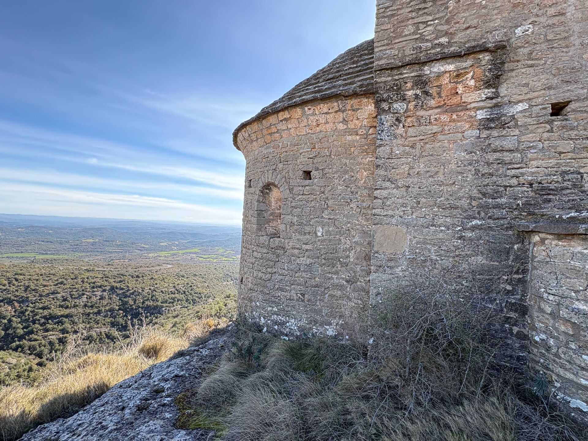 Absis de l’església de Sant Romà de Comiols